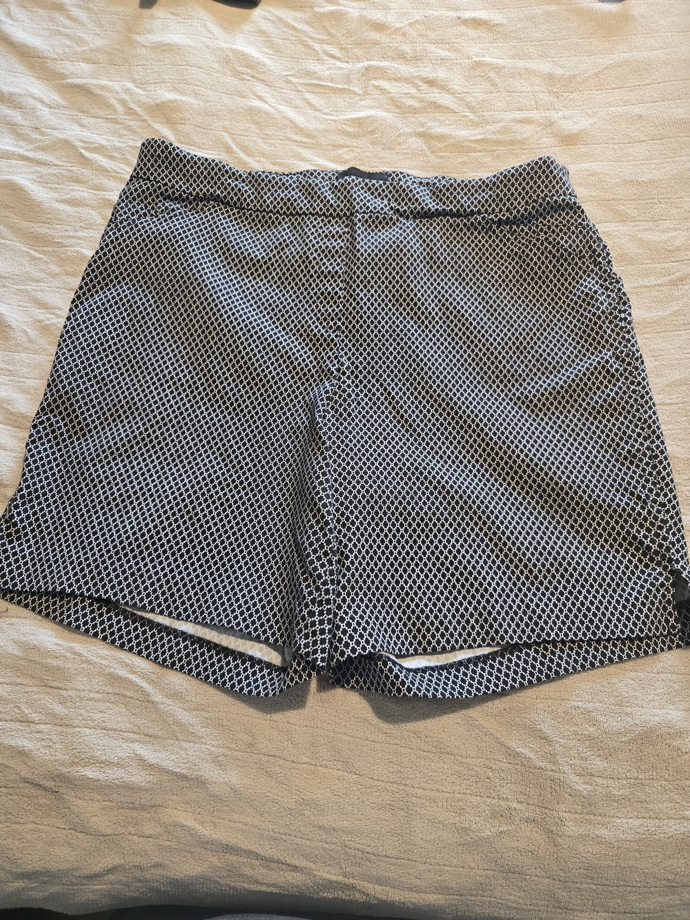 Cynthia Rowley Black and White Geometric Pull-On Shorts